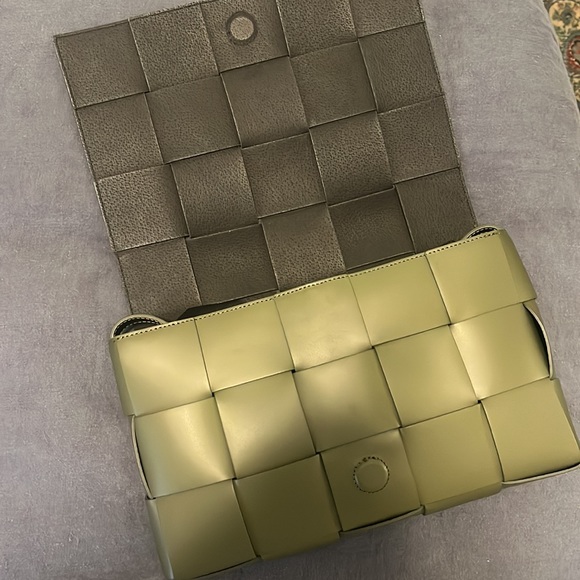 Bottega Venetia Cassette Dupe | Valentina Fiore Leather Bag - Picture 15 of 16